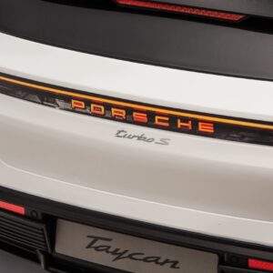 PORSCHE TAYCAN TURBO S 24V9ah Auto na akumulator dla dzieci Skóra Koła EVA